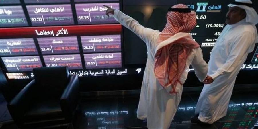 "تاسي" يتراجع 0.24% بنهاية التعاملات والسيولة تصعد إلى 7.7 مليار ريال