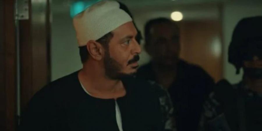 في الحلقة 13 لمسلسل حكيم باشا.. رياض الخولي وأحمد فهيم ينصبان فخ جديد لمصطفى شعبان